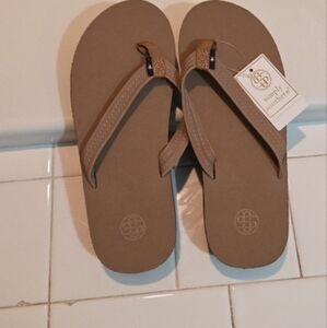 Simply Southern Womens Size S 5.5 -6.5 Leather Flip Flop Tan